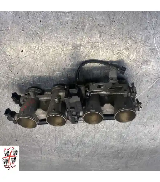 Rampe d'injection KAWASAKI Z750 – 2007-2012 Affaire À Saisir