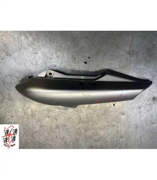 Affaire À Saisir Flanc de selle Arrière Gauche YAMAHA FAZER 600 – 2001