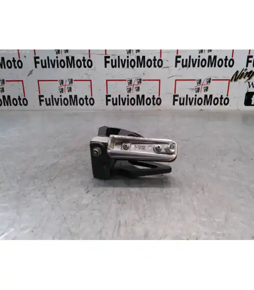 Vente Flash Platine repose pied Arrière Gauche YAMAHA FAZER 600 – 2008