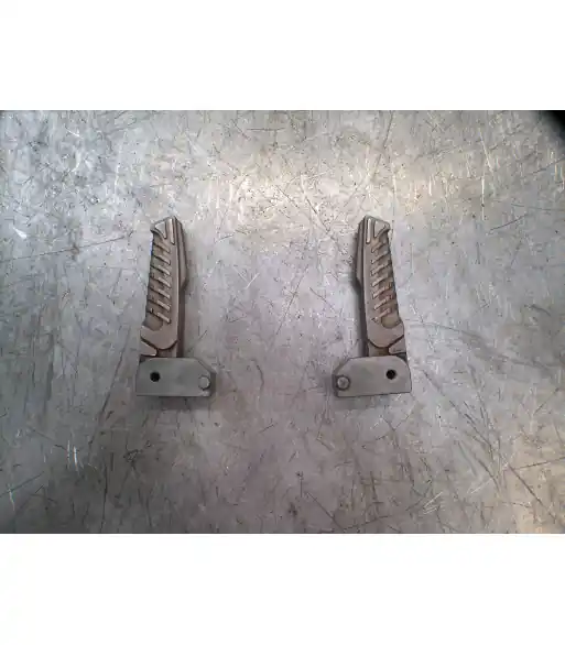 Cale-pieds Paire Arrière KYMCO LIKE 125 – 2021 Produit De Marque