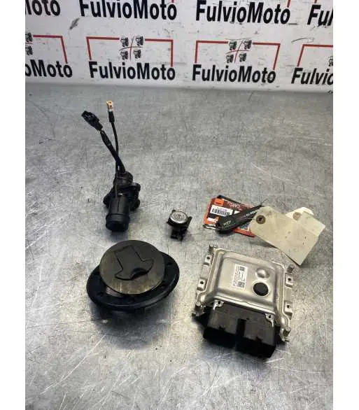 Acheter En Ligne Kit serrure complet KTM DUKE 890 – 2021