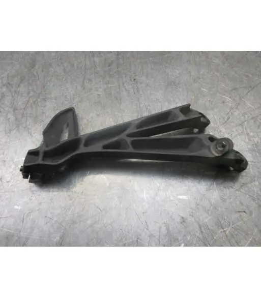 Platine repose pied Arrière Gauche TRIUMPH STREET TRIPLE 675 – 2013 Offre Exclusive
