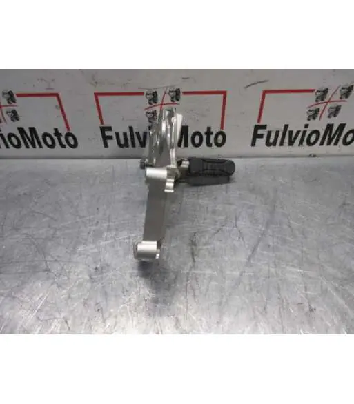 Acheter En Ligne Platine repose pied Arrière Gauche BMW F750GS – 2019
