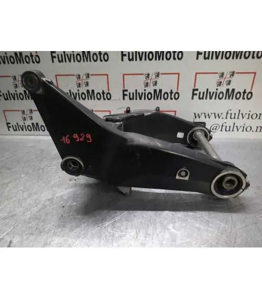 Bras oscillant GILERA GP 800 – 2011 Offre Exclusive