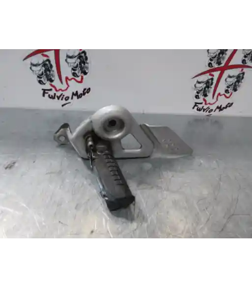 Affaire À Saisir Platine repose pieds avant gauche – HONDA CBF 125 – 2009