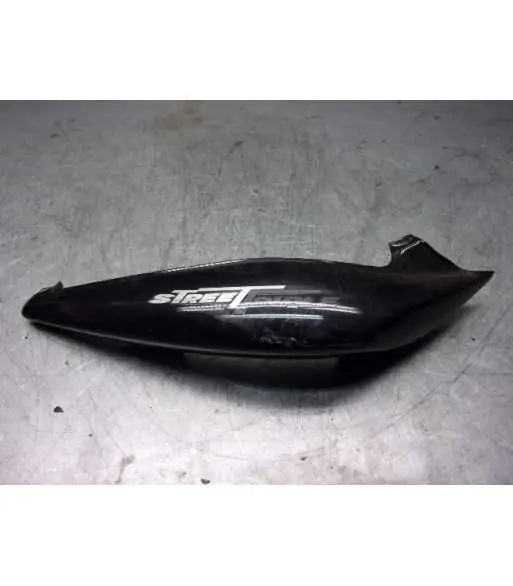 Nouvel Arrivage Flanc de selle droit – TRIUMPH STREET TRIPLE 675 – 2011