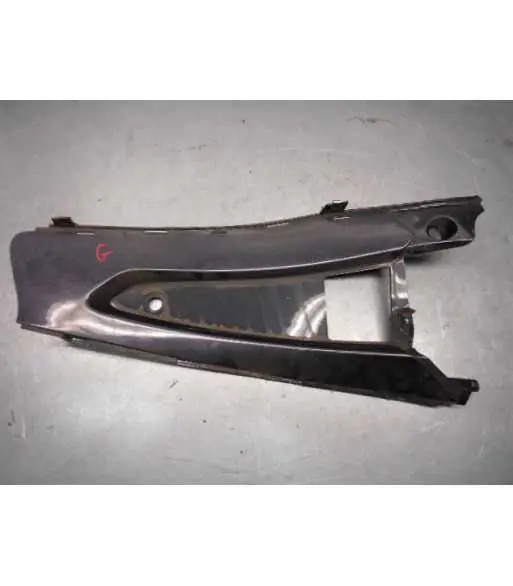 Flanc de carénage gauche – GILERA NEXUS 125 – 2009 Remise