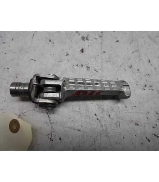 Quantité Limitée Cale pied pilote droit – TRIUMPH DAYTONA 955cc 2004