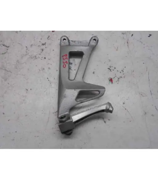 Affaire À Saisir Platine repose pieds passager gauche – TRIUMPH 955cc 2004
