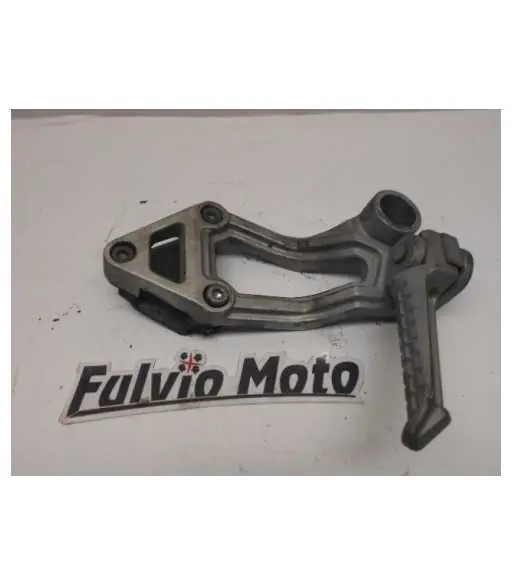 Acheter En Ligne Platine repose pied passager droit – KAWASAKI TOMCAT 1000 – 1988
