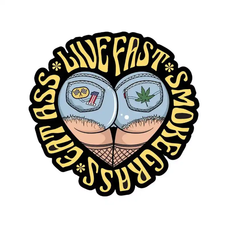 Autocollant / Sticker – LETHAL THREAT Mini Live Fast Smoke Grass 6 x 8cm Satisfait Ou Remboursé