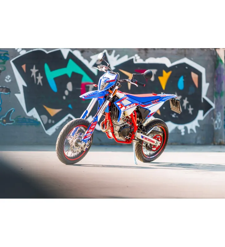 Super Prix BETA RR 125 MOTARD R 4T 2025 BLEU ET ROUGE