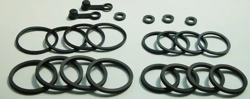 Kit de réparation étrier de frein AV pour Suzuki RG250 Gamma 83-84 Petit Prix