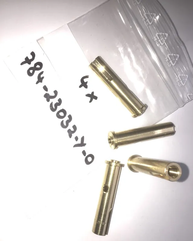 4 Tubes d'émulsion Mikuni pour Yamaha VMX12 V-Max 1200 Acheter En Ligne