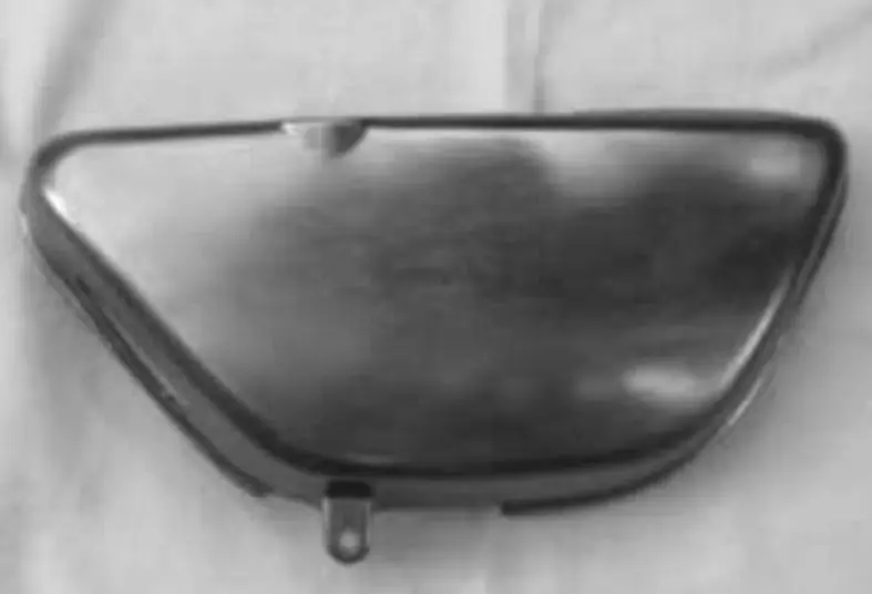 Vente Directe Cache latéral D repro pour Kawasaki H2/H2A 750