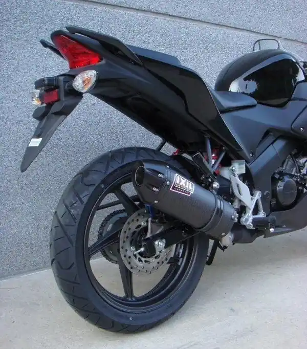 Authentique Ixil ligne complète 1/1 Ovale Xtrem carbone pour CBR125 JC50 2011