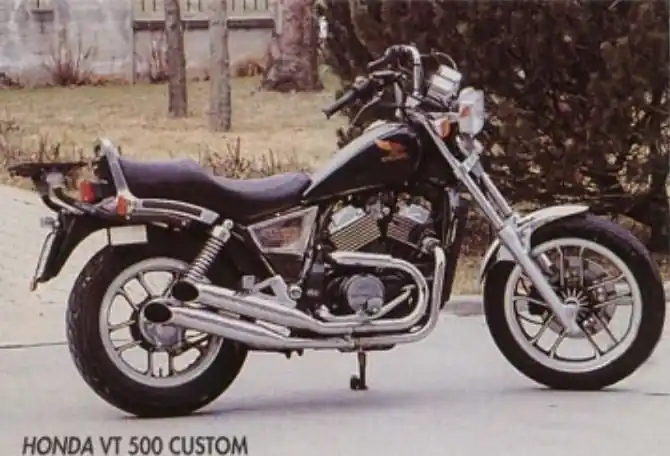 Pas Cher Paire de silencieux Marving Legend pour Honda VT 500C