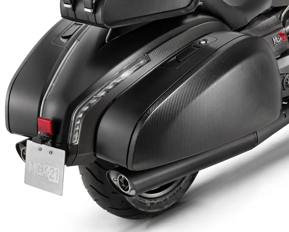 Expédition Rapide Système d&rsquo;échappement original Slip-on pour Moto Guzzi MGX 21