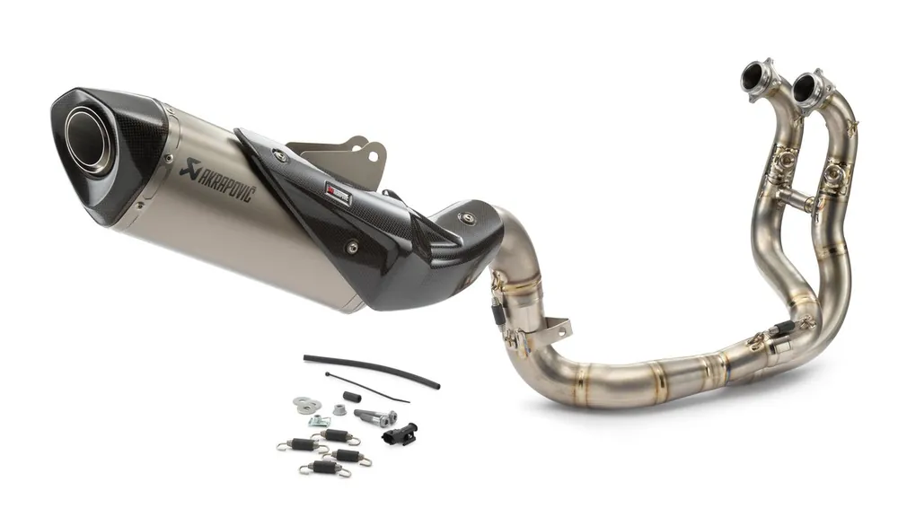 Must-Have Akrapovic Kit EVOLUTION LINE système d'échappement pour KTM 890 Duke (année 20-)