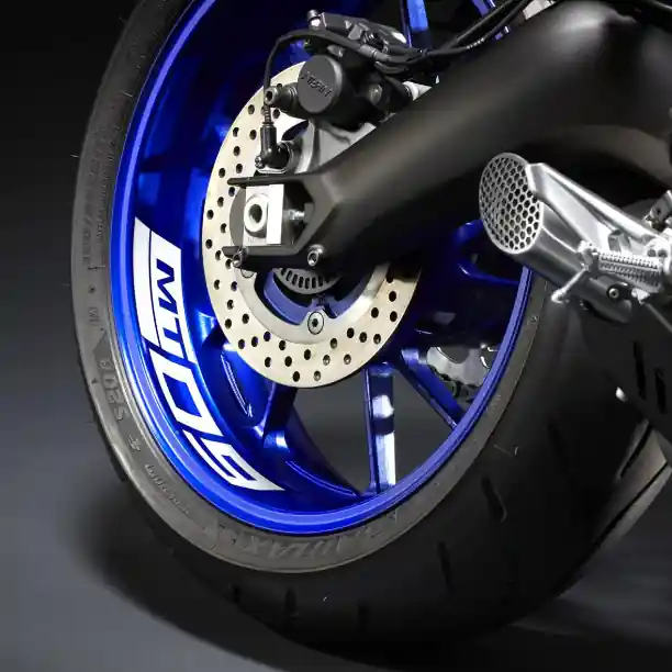 Offre Exclusive Autocollant réfléchissant pour jante arrière original Yamaha Noir