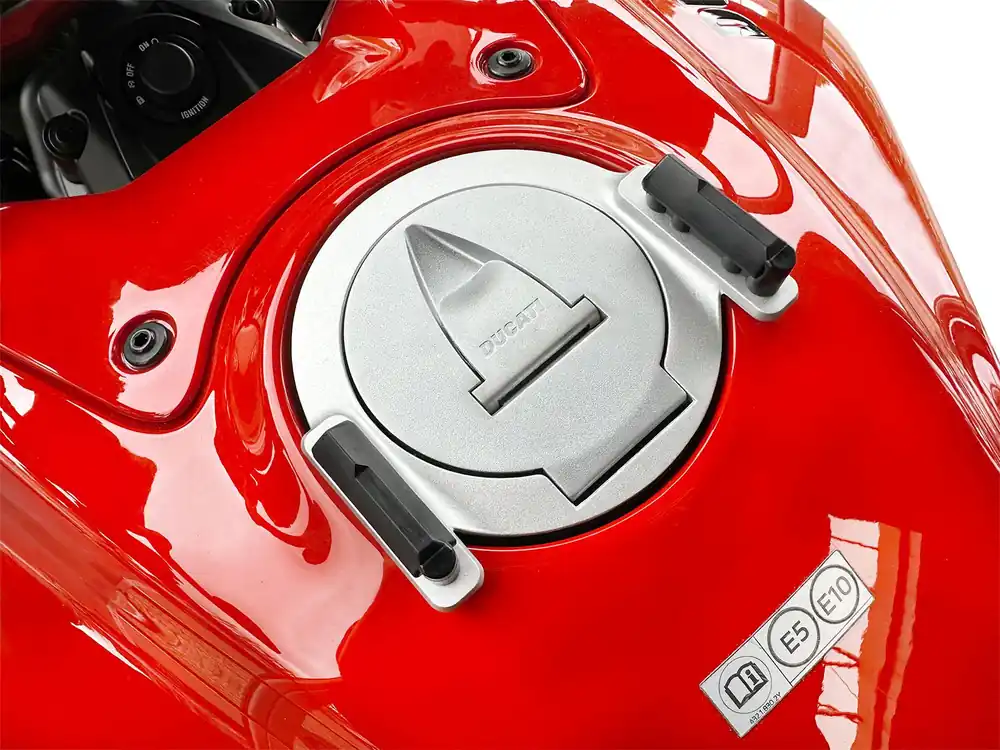 Anneau de réservoir Basic pour Aprilia Tuono V4 Factory /RSV 4 /RSV 4 Factory (21-24) Hepco & Becker Prix Choc